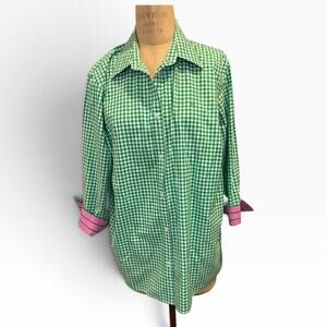 *Plus Size Women's Green Checkered Blouse